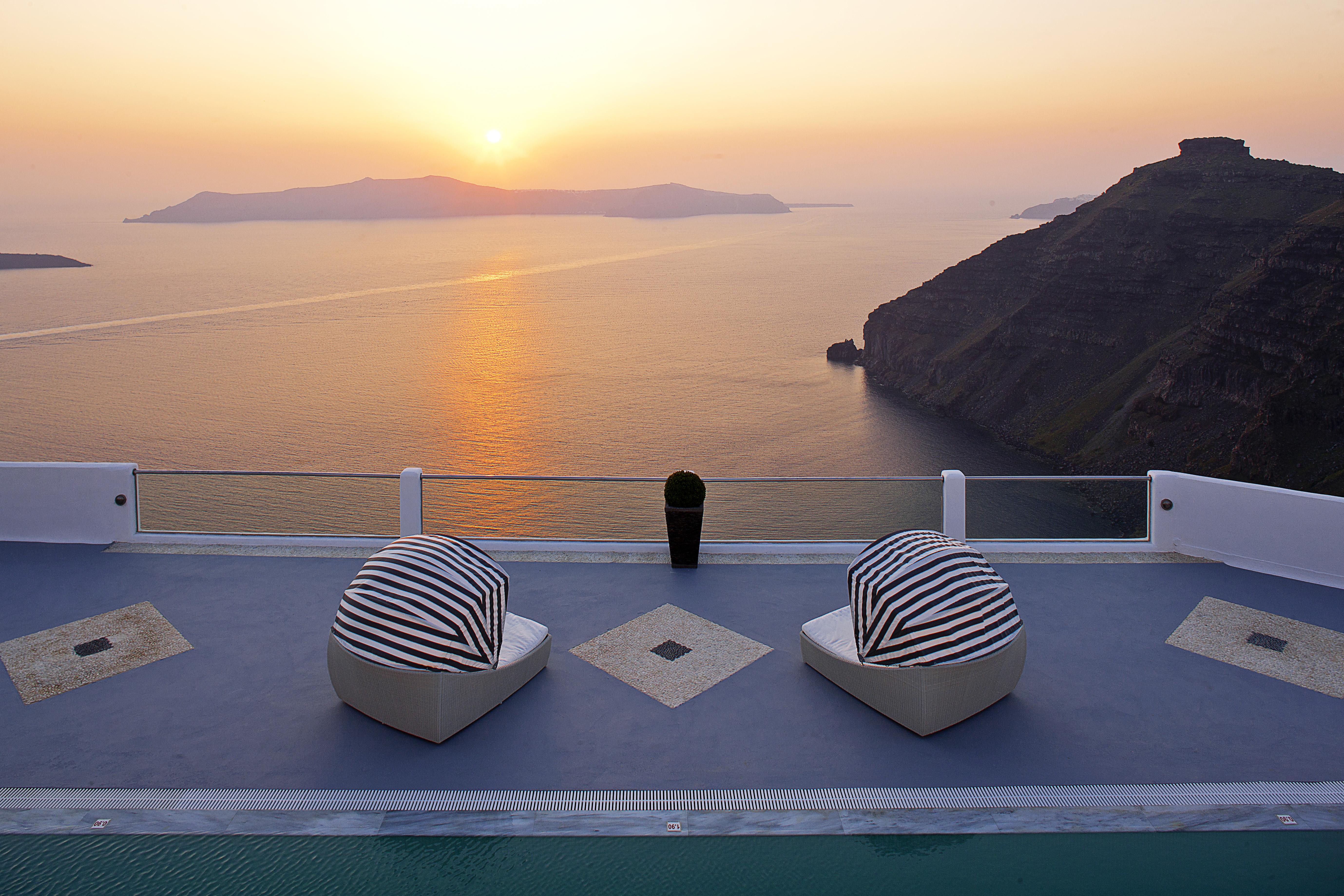 Belvedere Suites Firostefani Bagian luar foto