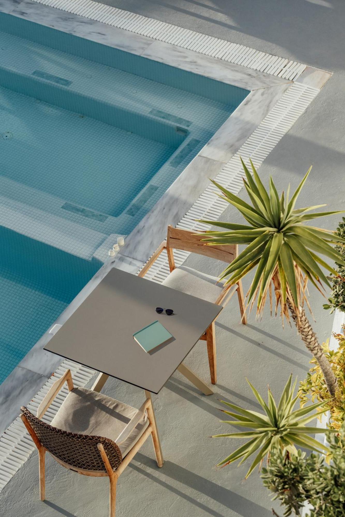Belvedere Suites Firostefani Bagian luar foto